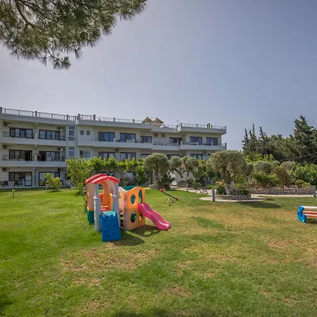 Helena Christina Aparthotel 3*