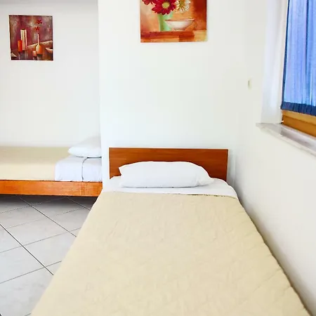 Helena Christina 3* Asgourou