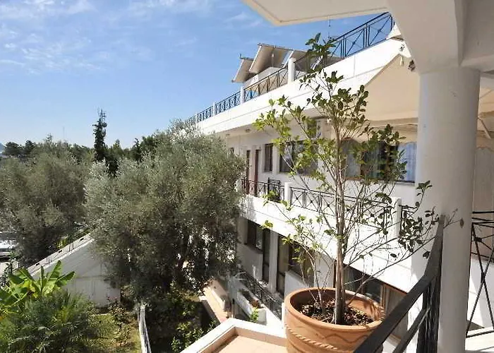 Helena Christina Ασγούρου