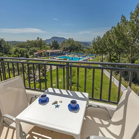 Helena Christina 3* Asgourou