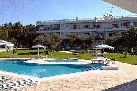Appart hôtel Helena Christina 3*