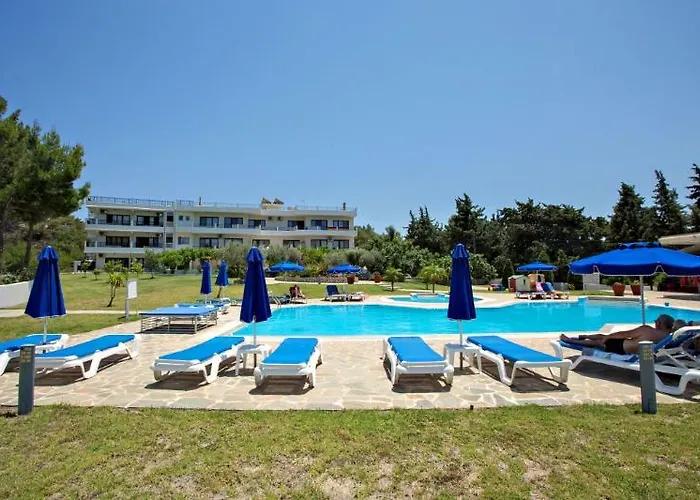 Helena Christina 3* אסגורו