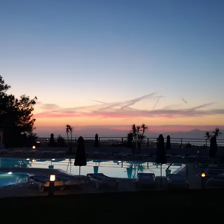 Helena Christina Asgourou