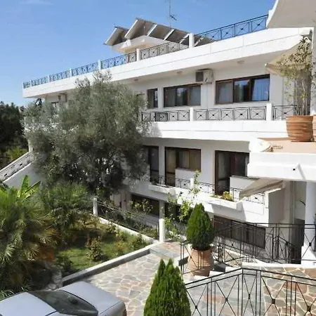 Hotel de apartamente Helena Christina 3*