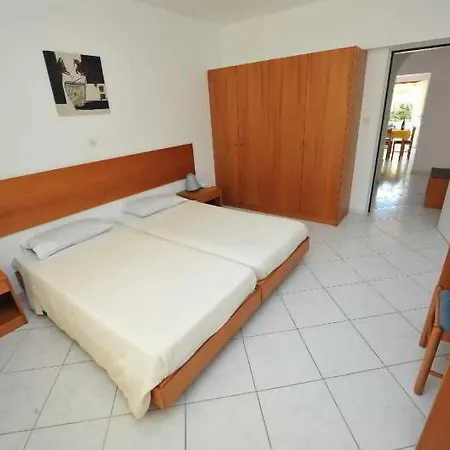 Helena Christina Apart-hotel 3*