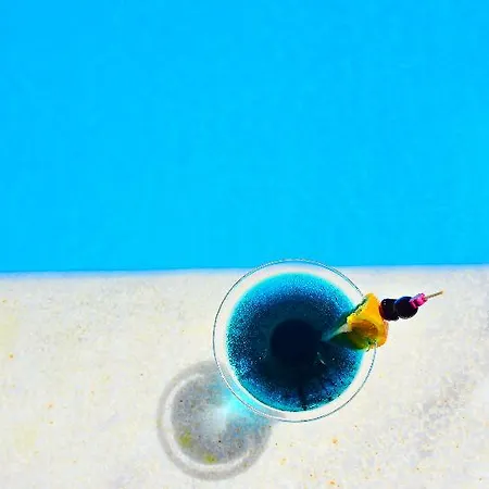 Helena Christina Apart-hotel Asgourou