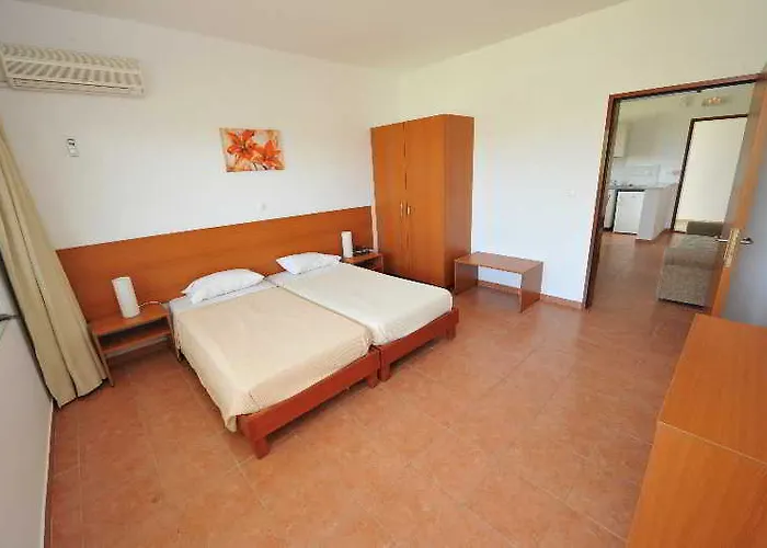 Aparthotel Helena Christina Asgourou