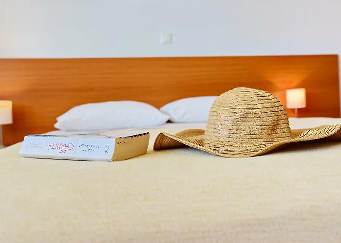 Appart hôtel Helena Christina 3*