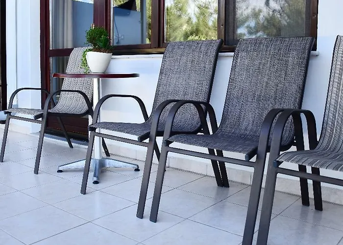 Helena Christina Aparthotel