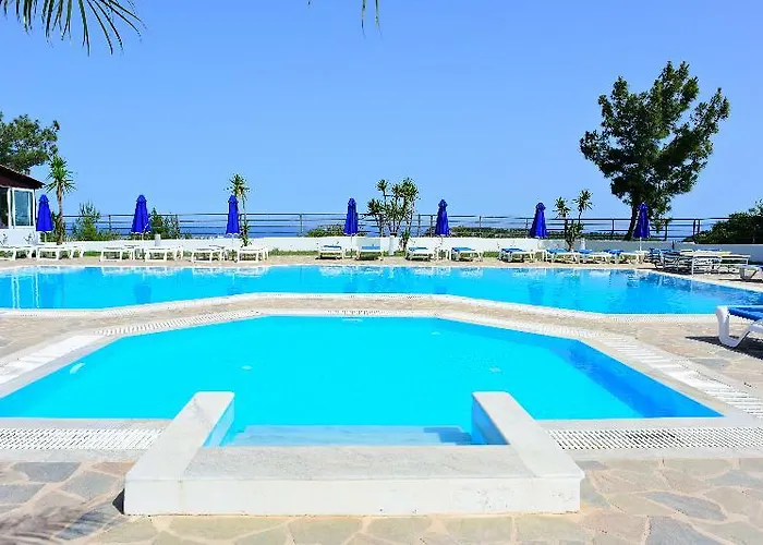 Helena Christina 3* Asgourou