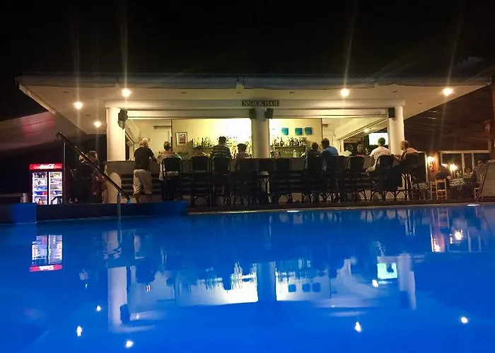 Helena Christina Aparthotel 3*
