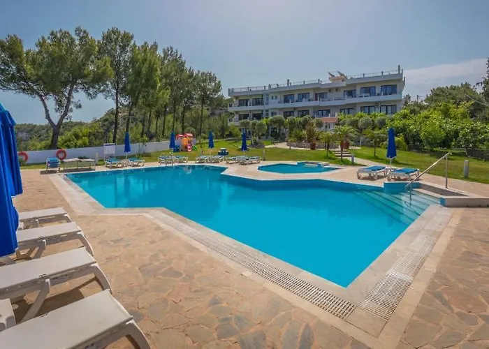 Aparthotel Helena Christina Asgourou